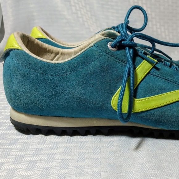 Tretorn Blue Suede Women's Sneaker Never Worn - Picture 4 of 7